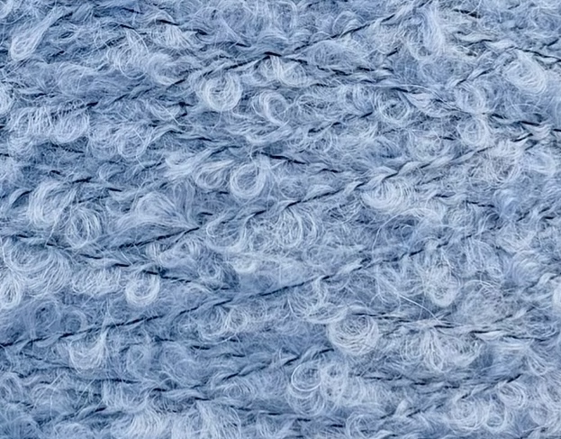 Lagopolane Bouclé 420m/100g – Garn aus Mohair und Merino mit Elastan Himmelblau